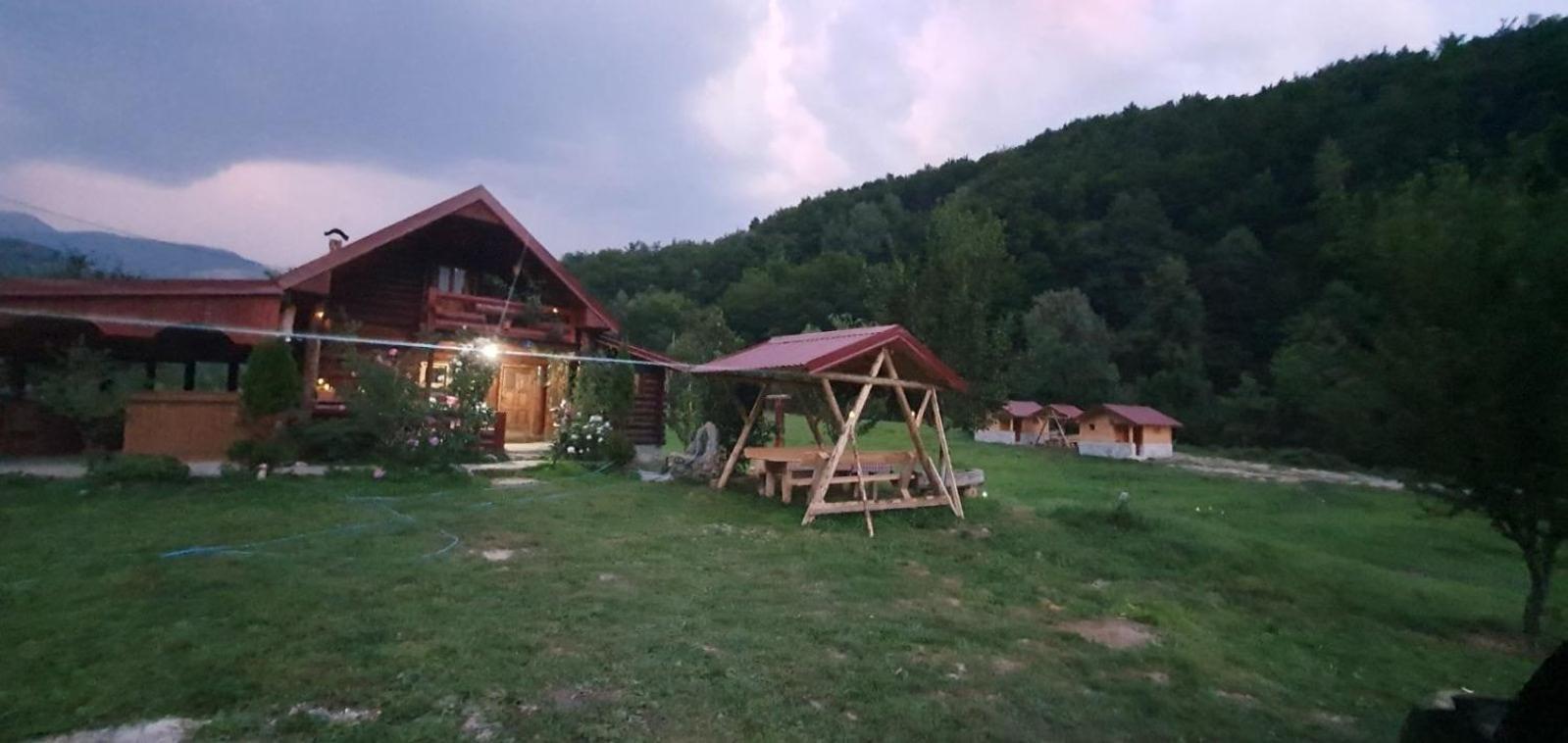 Plav Riverside Village Kültér fotó